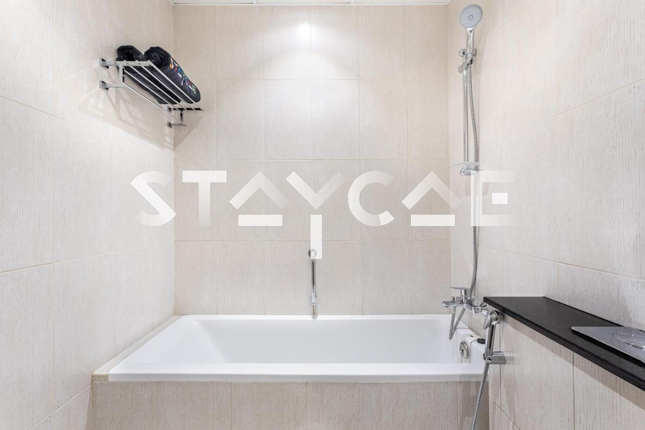 Staycae Holiday Homes - Tower 108 Dubai Buitenkant foto