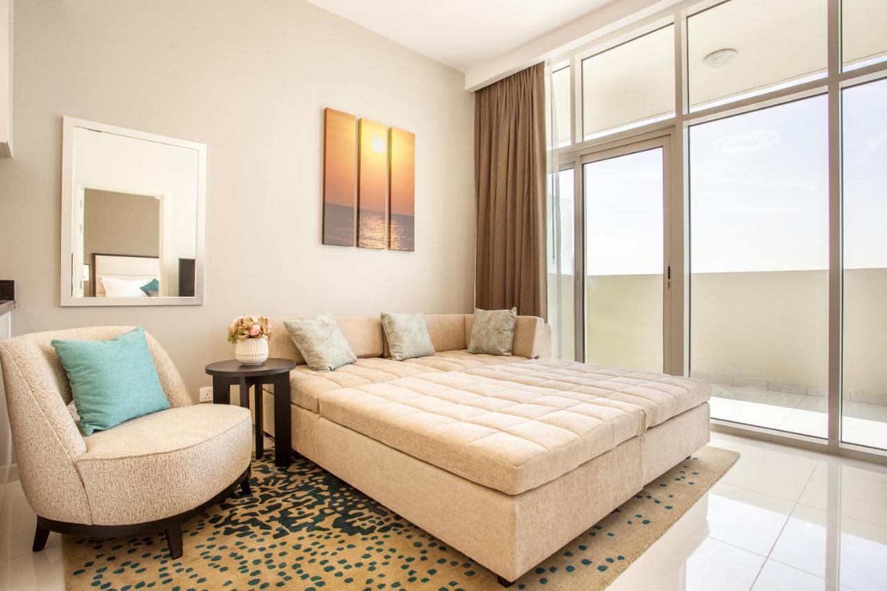 Staycae Holiday Homes - Tower 108 Dubai Buitenkant foto